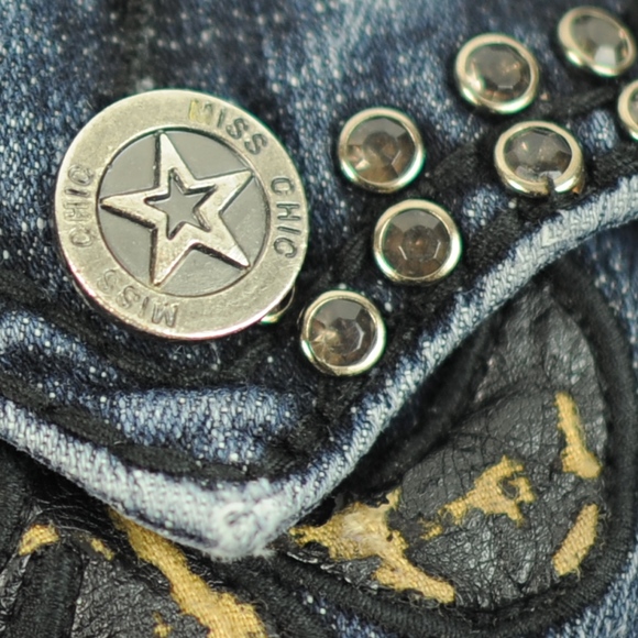MISS CHIC Studded Fleur de lis rhinestone Jeans 3 - Picture 3 of 8